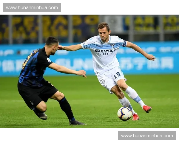 国际米兰：意甲冠军争夺战中的新兴力量与未来发展趋势分析